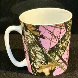 Mossy Oak Pink Camo Mug
